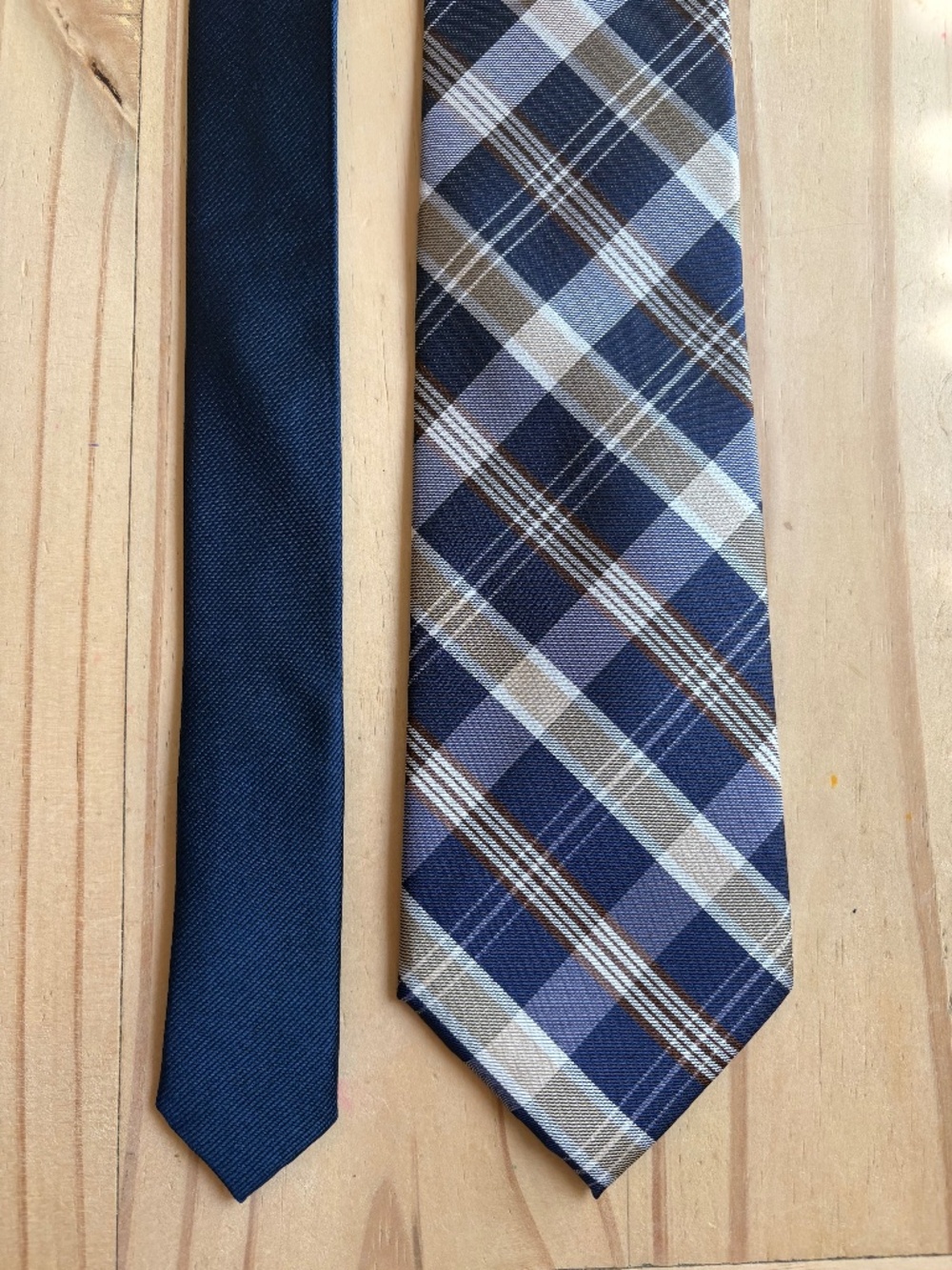 Tommy Hilfiger Silk Necktie